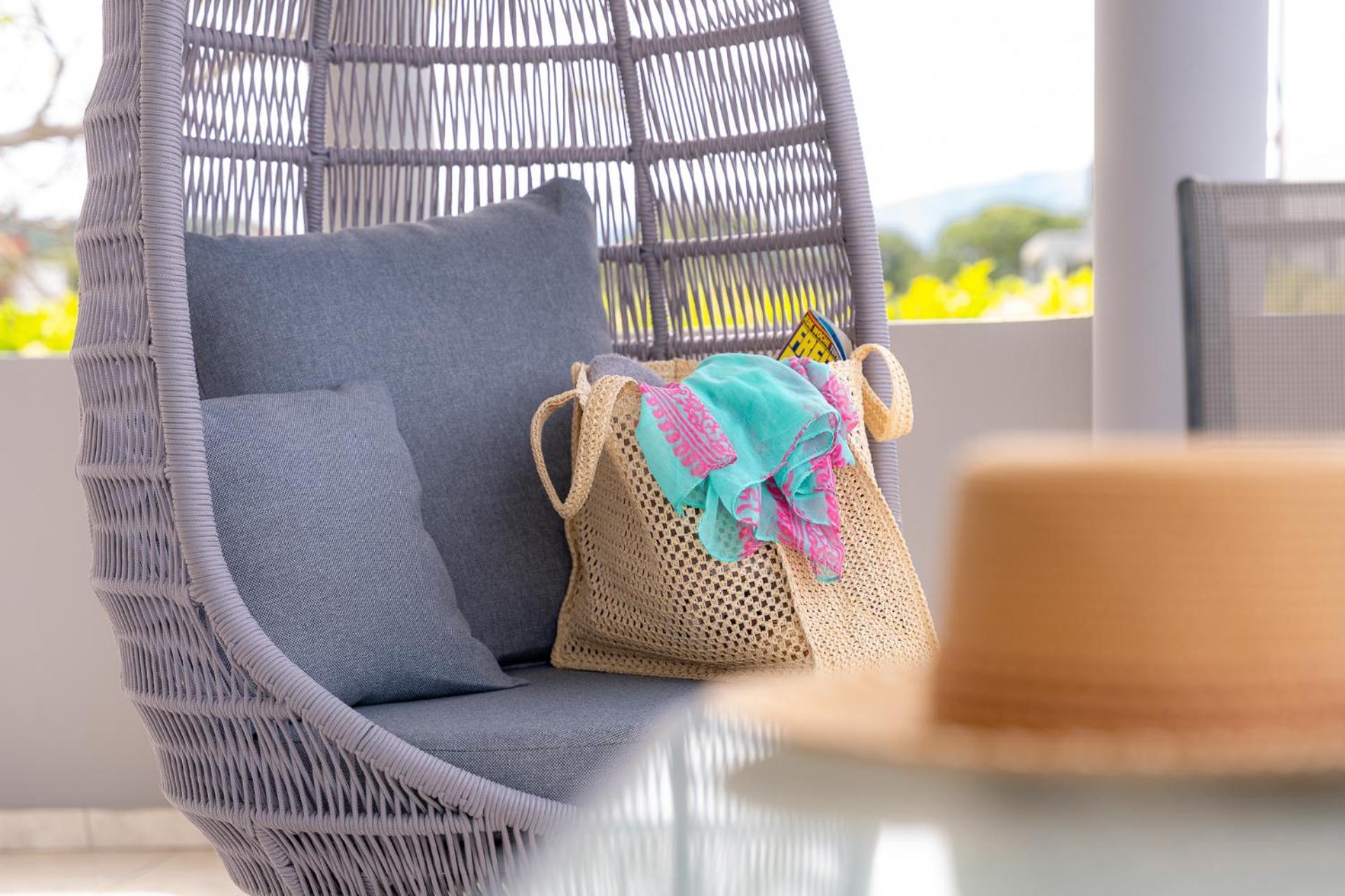 Villa Giota Luxury Living เธโอโลกอส ภายนอก รูปภาพ