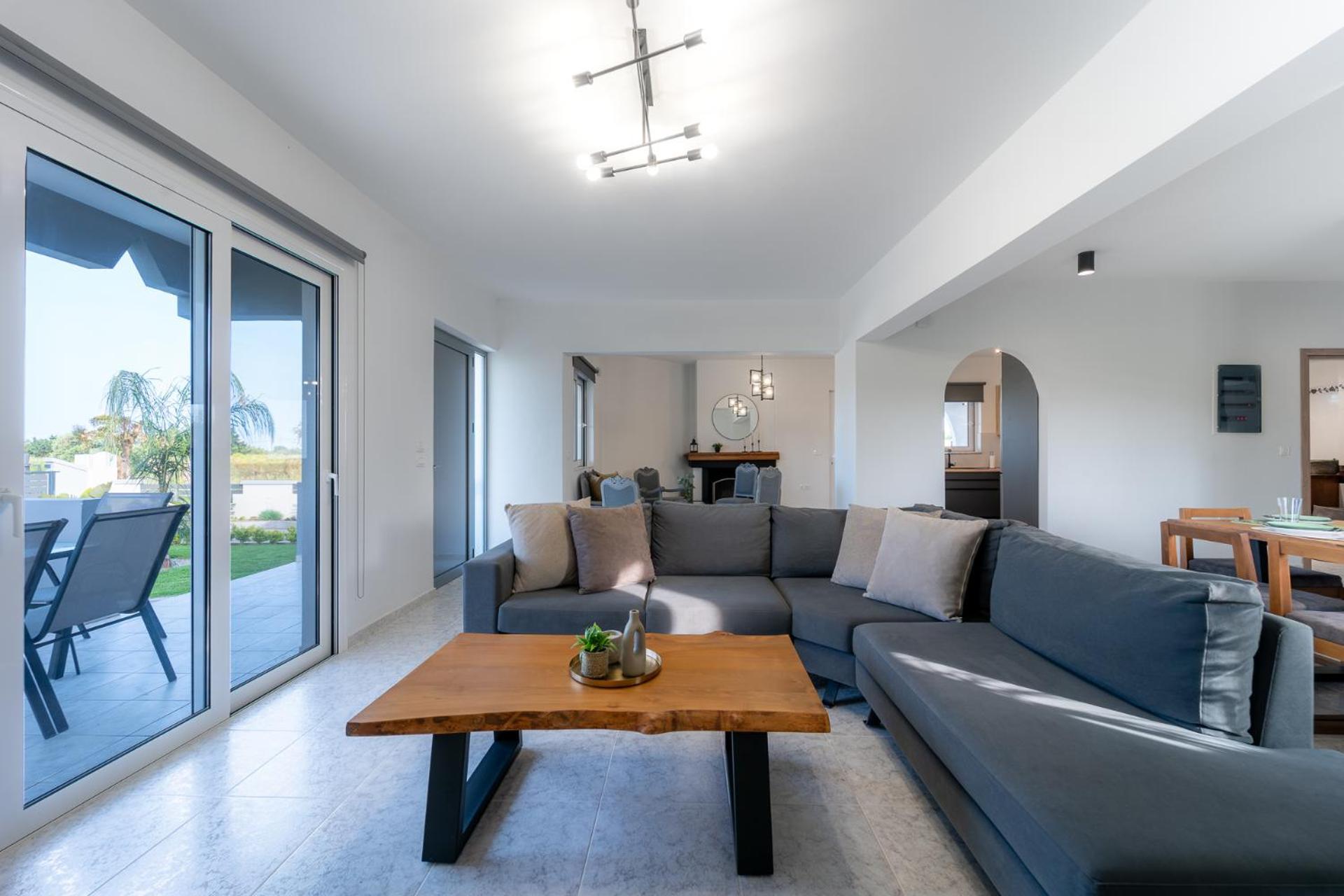 Villa Giota Luxury Living เธโอโลกอส ภายนอก รูปภาพ